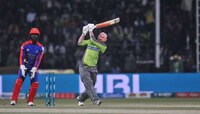 পাকিস্তানের হয়ে খেলো, অস্ট্রেলিয়ার ব্যাটসম্যানকে প্রস্তাব দিলেন প্রাক্তন পাক তারকা
