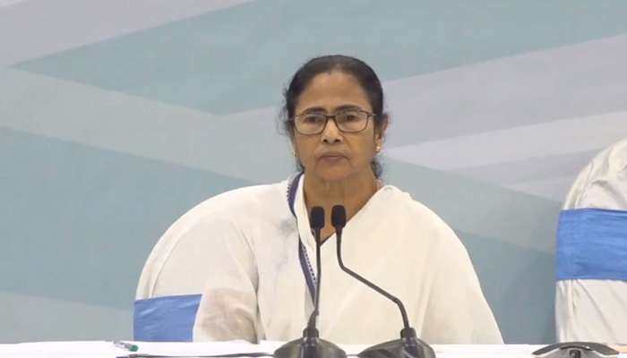 করোনার আবহে বিশেষ প্রকল্প 'প্রচেষ্টা', দিনমজুরদের ১ হাজার টাকা সাহায্য ঘোষণা মমতার করোনার আবহে বিশেষ প্রকল্প 'প্রচেষ্টা', দিনমজুরদের ১ হাজার টাকা সাহায্য ঘোষণা মমতার