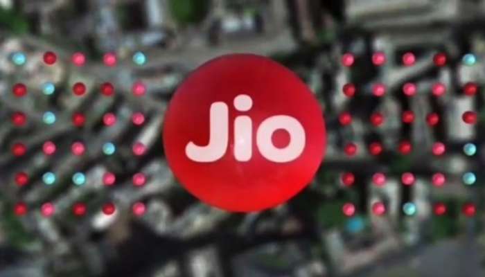 Jio-র এক রিচার্জে নিশ্চিন্ত থাকুন সারা বছর, সঙ্গে পান ৭৩০ জিবি হাইস্পিড ডেটা!