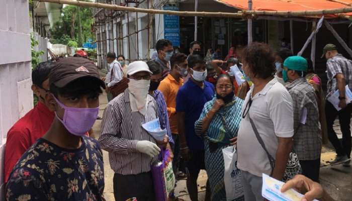 &#039;প্রায় ২ লাখ টাকার বিদ্যুৎ বিল, লকডাউনের সুযোগে জল মেশাচ্ছে CESC!&#039;