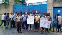সাপ্তাহিক লকডাউনের সুযোগে “সাসপেনশন অফ ওয়ার্ক অর্ডার ”! কর্মহীন ৮০ জন শ্রমিক