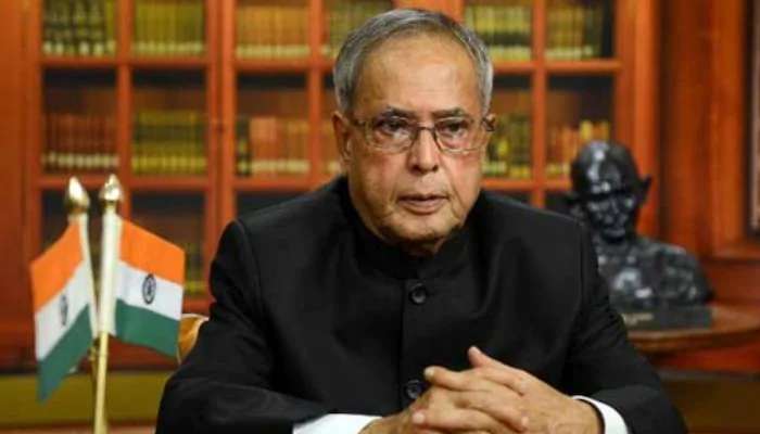 এখনও সঙ্কটমুক্ত নন প্রাক্তন রাষ্ট্রপতি প্রণব মুখোপাধ্যায়