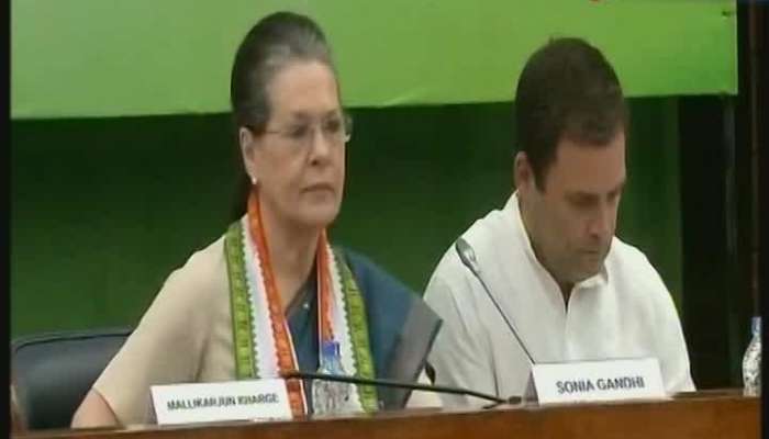 Sonia Gandhi to continue as Congress head