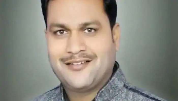 যোগী রাজ্যে সাংবাদিক খুন! ঘটনার মোড় ঘোরাচ্ছে পুলিস, অভিযোগ বাবার