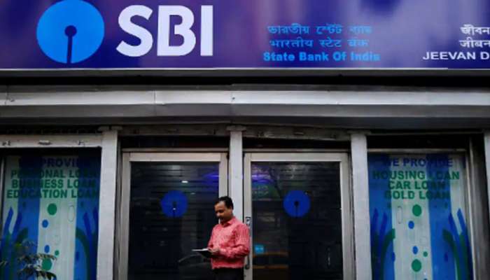 বদলে গেল SBI ATM থেকে টাকা তোলার নিয়ম! নতুন নিয়ম জানেন তো?