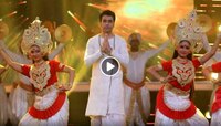 'ট্রাডিশনাল লুক'-এ ধরা দিলেন Zee বাংলা 'সারেগামাপা' ২০২০-র নতুন সঞ্চালক আবির