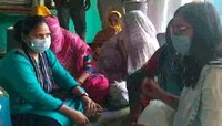 বৌদি সেজে হাথরস নির্যাতিতার বাড়িতে ছিলেন 'ছদ্মবেশী' মহিলা! বড় ষড়যন্ত্রের পর্দাফাঁ