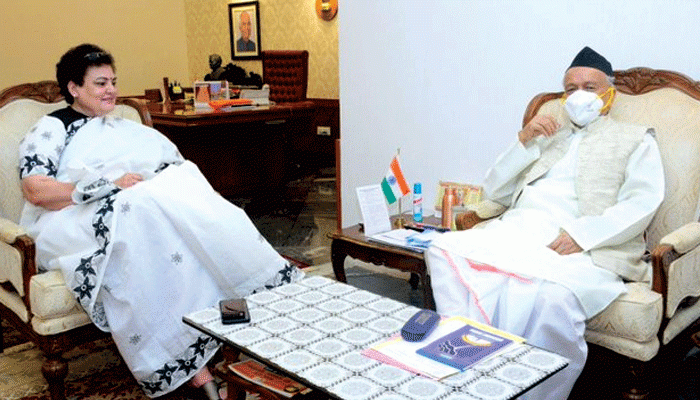 মহারাষ্ট্রে বাড়ছে 'লাভ জেহাদ', রাজ্যপালের কাছে অভিযোগ করে সোশ্যাল মিডিয়ায় নিশানায় NCW প্রধান 