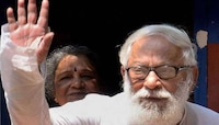 আগামী ২৪ ঘণ্টা খুবই গুরুত্বপূর্ণ, এখনও সঙ্কটমুক্ত নন বুদ্ধদেব ভট্টাচার্য