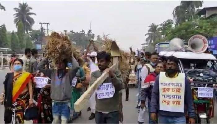 &#039;ব্লক অফিস ও সেতু চাই&#039;, মুখ্যমন্ত্রীর উত্তরবঙ্গ সফরের  প্রথম দিনেই বিশাল মিছিল গয়েরকাটায়!