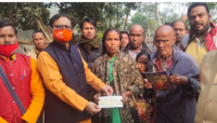উলেন রায়ের পরিবারের পাশে VHP, ১০ হাজার আর্থিক সাহায্য করল বিশ্ব হিন্দু পরিষদ