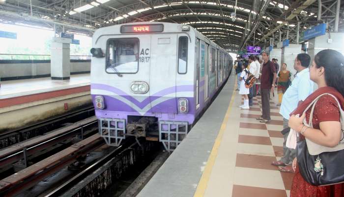 আয় বাড়াতে আরও ৯টি স্টেশনকে কর্পোরেট ব্র্যান্ডিংয়ের সিদ্ধান্ত নিল Kolkata Metro 