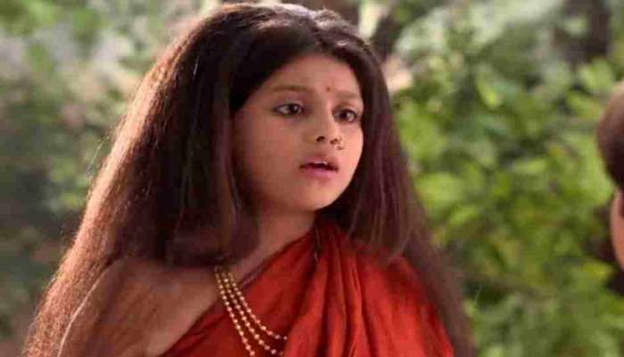 নিয়ন্ত্রণ হারিয়ে গাড়ি দুর্ঘটনা, আহত জনপ্রিয় শিশুশিল্পী অদ্রিজা মুখোপাধ্যায়