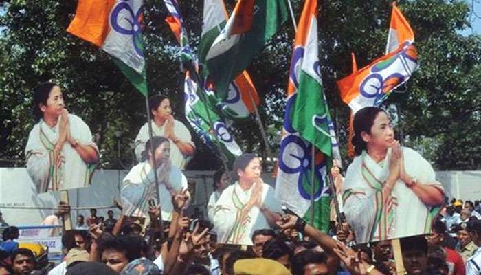 শুভেন্দুর প্রভাব ও মিম-আব্বাস সিদ্দিকির সম্ভাব্য জোট, মুর্শিদাবাদ নিয়ে জরুরি বৈঠকে TMC 