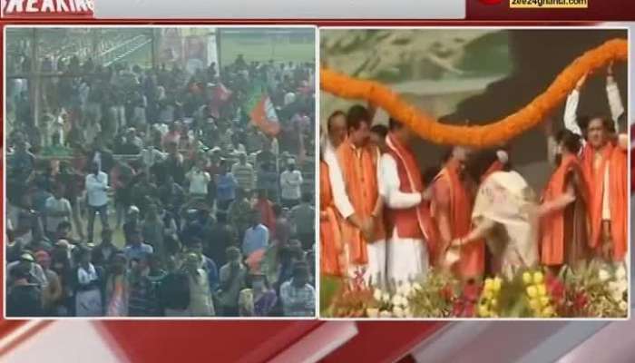 smriti irani slams tmc as looting ration sent by centre