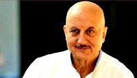 ইংরেজি না জানলে লজ্জার কিছু নেই, আমিই হিন্দি মিডিয়ামে পড়েছি: Anupam 