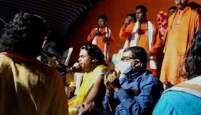 নন্দীগ্রামে BJP নেতাদের সঙ্গে একই মঞ্চে Dibyendu Adhikari, তুঙ্গে জল্পনা 