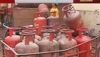 রান্নার গ্যাসে 'ঐতিহাসিক লাফ', Petrol-Diesel এর দামে ছ্যাঁকা, করের উপর কর, করের বোঝায় দিন গুজরান