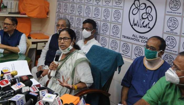 WB Assembly Election 2021: ভবানীপুরে গেরুয়া চোরাবালি, নিজের ওয়ার্ডেই পিছিয়ে Mamata