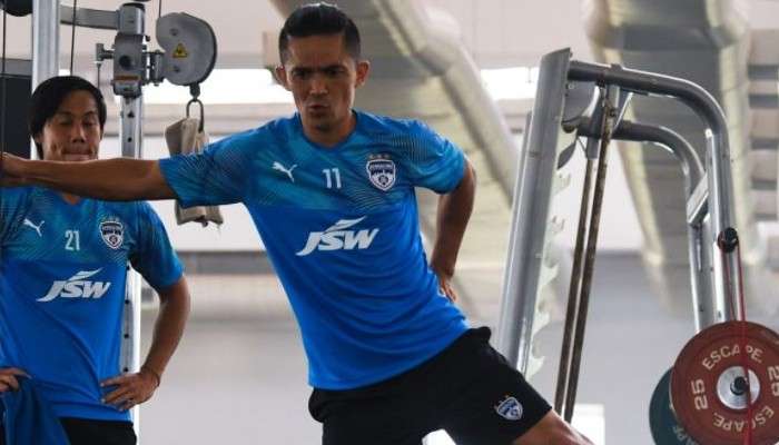 &#039;আমি কোভিডে আক্রান্ত&#039;, টুইট করলেন Sunil Chhetri