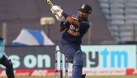 অভিষেকেই বিশ্বরেকর্ড Krunal Pandya-র, প্রথম ওয়ান-ডে-তে সহজ জয় ভারতের