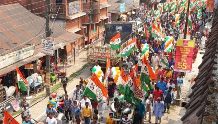  WB assembly election 2021: মালবাজারে শোভাযাত্রা করে মনোনয়ন জমা তৃণমূলের দুই প্রার্থীর