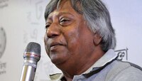 প্রয়াত 'তেইশ ঘণ্টা ৬০ মিনিট'-এর লেখক অনীশ দেব 