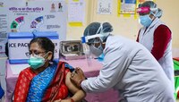 এক মাস আগেও রাজ্যে টিকায় আগ্রহ ছিল না, দুসপ্তাহে প্রায় দ্বিগুণ চাহিদা