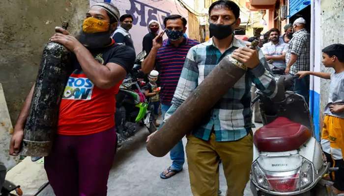 'দেশের মানুষ মরছে, আর হাত গুটিয়ে বসে আছেন আপনি', কেন্দ্রকে কটাক্ষ দিল্লি হাইকোর্টের