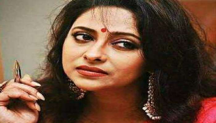 ভোটে হেরেও দলের কর্মীদের পাশে অঞ্জনা বসু, গৃহবন্দী কর্মীদের পৌঁছে দিলেন খাবার