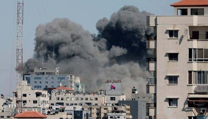 Gaza-র বহুতলে ইজরায়েলি বিমানহানা, ধ্বংস আন্তর্জাতিক সংবাদমাধ্যমের কার্যালয়