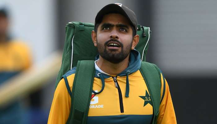 &#039;বোন&#039;কে বিয়ে করছেন Babar Azam! তাঁর বিরুদ্ধে রয়েছে যৌন নির্যাতনের অভিযোগ, সমস্যায় পড়বেন না তো ক্যাপ্টেন?