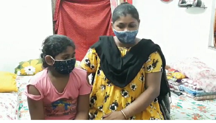 পড়া বলতে না পারার শাস্তি‌! হাওড়ায় তৃতীয় শ্রেণির ছাত্রীকে 'বেধড়ক মার' গৃহশিক্ষকের