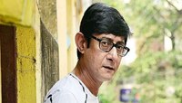 'ওরা আমাদের দিকে তেড়ে এসেছিল' চেতলা থানায় অভিযোগ দায়ের কাঞ্চনের