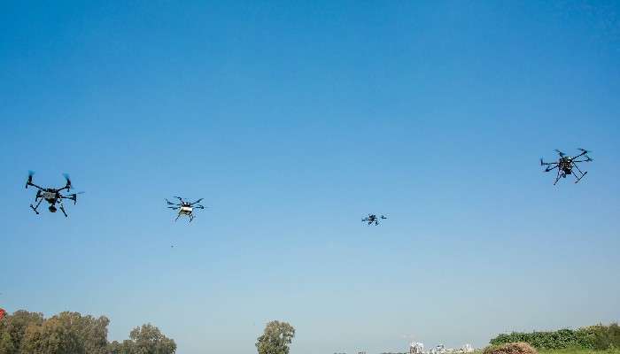বড়সড় নাশকতার ছক! একসঙ্গে জম্মুর আকাশে ৪টি সন্দেহজনক Drone-এর ঘোরাফেরা