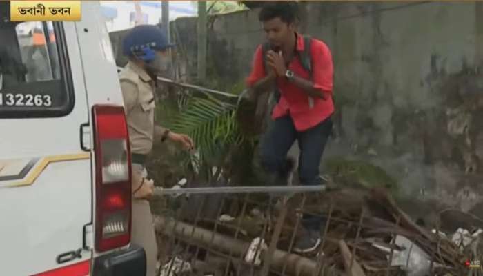 &#039;কষ্ট করে পড়ে পরীক্ষায় পাশ করেও কেন পুলিসের চাকরি পাব না?&#039; পুলিসের লাঠিতে ছত্রভঙ্গ বিক্ষোভকারীরা