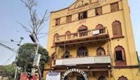 নম্বর নিয়ে অসন্তুষ্ট পড়ুয়ারা: বিক্ষোভে উত্তপ্ত শ্যামবাজার AV স্কুল, এল পুলিসও