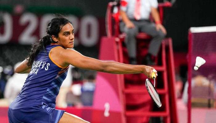 Tokyo Olympics: নক আউটে PV Sindhu, স্ট্রেট গেমে হারালেন হংকংয়ের প্রতিপক্ষকে