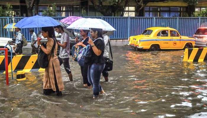 Weather update: বিক্ষিপ্ত বৃষ্টির পূর্বাভাস কলকাতায়, ভারী বর্ষণে ভাসবে উত্তরবঙ্গ