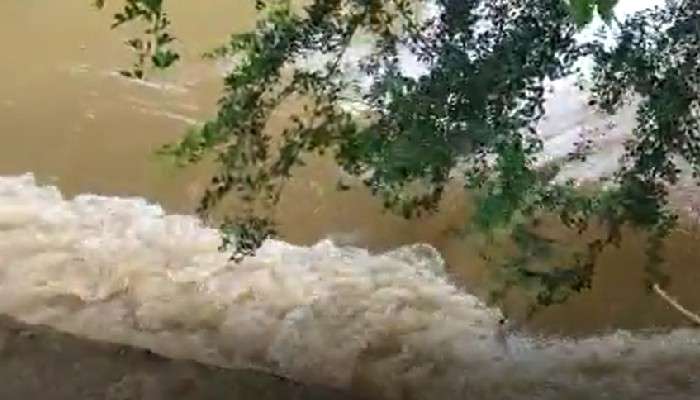 Kangsabati River:    পাঁশকুড়ায় কংসাবতীর জল ক্রমশ বাড়ছে, শঙ্কিত এলাকাবাসী