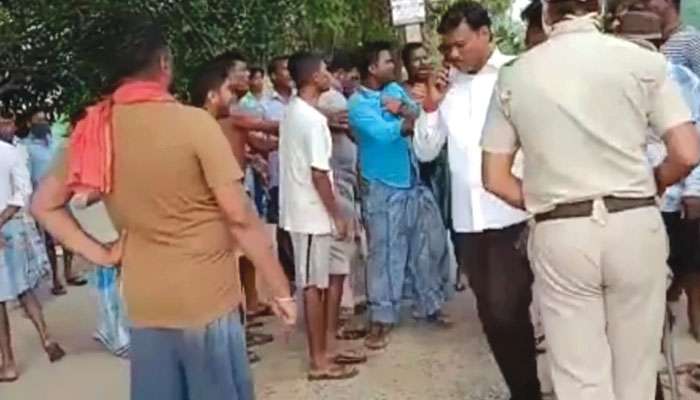 WB Flood: ত্রাণ দিতে এসে খানাকুলে প্রবল বিক্ষোভের মুখে বিজেপি বিধায়ক
