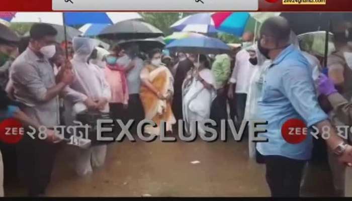 WB Flood: 'Man Made Flood', Mamata Banerjee visits Banavasi area on her knees