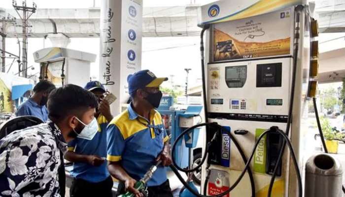 Petrol-Disel: জ্বালানি সঙ্কটের মুখে ৫ জেলা, রাজ্যের হস্তক্ষেপ চেয়ে চিঠি