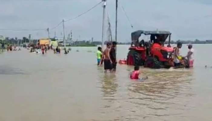 Purba Bardhaman: টানা বিদ্যুৎহীন কালনার গ্রাম, DVC-এর জলে প্লাবিত গ্রামে বাড়ছে ক্ষোভ