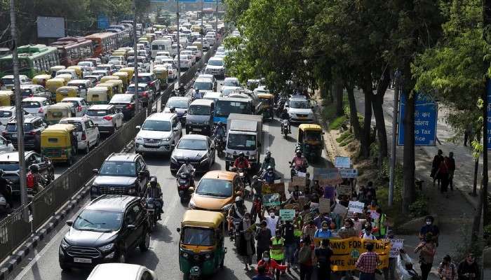 গাড়ি নিয়ে বেরোলে লাগবে না Driving License, বরং রাখুন এই অ্যাপটি 