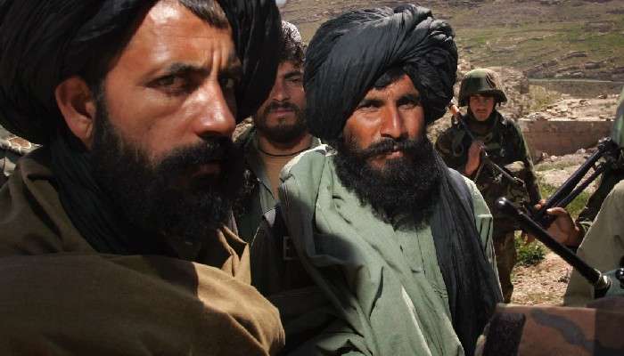 Afghanistan Crisis: একজনও আফগান নয়! শুধু বিদেশিদের নিয়েই যেন ফেরে আমেরিকা, হুমকি তালিবানের