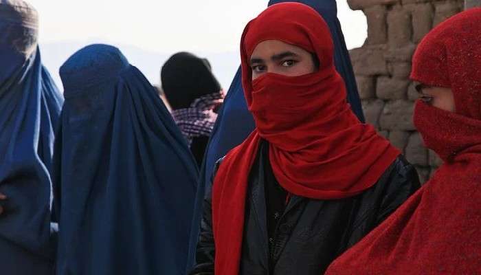 Afghanistan Crisis: মহিলাদের এবার কাজে যোগ দেওয়ার জরুরি নির্দেশ তালিবানের