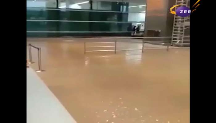 Heavy rains in Delhi Airport