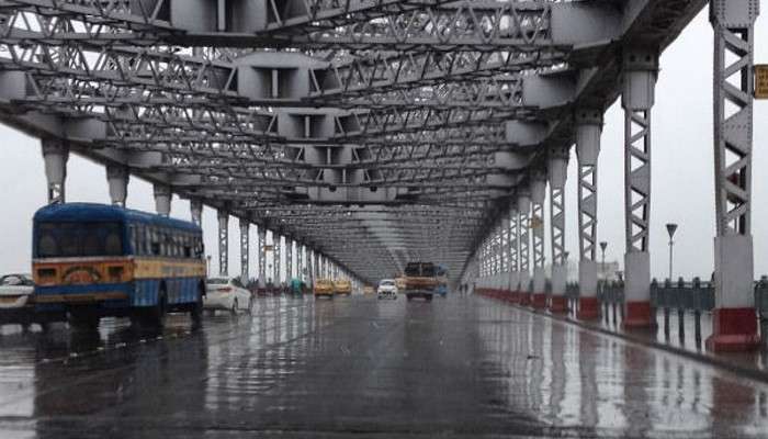 Weather Today: বৃষ্টি কমতেই দক্ষিণবঙ্গে চড়ল পারদ, উত্তরে প্রবল বৃষ্টির সম্ভাবনা