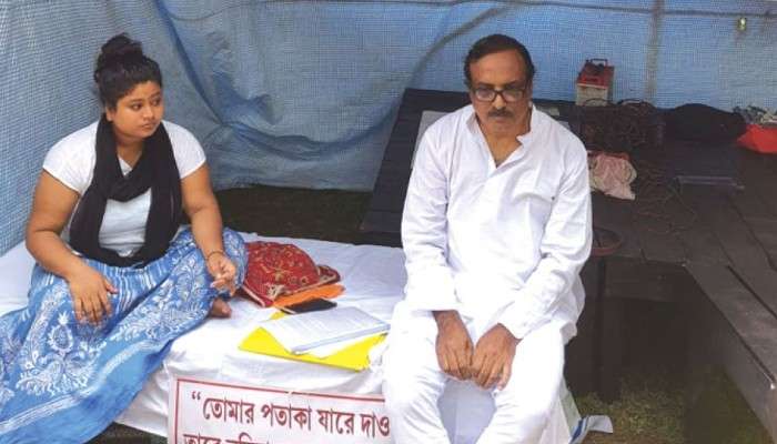 Viswa Bharati:  পড়ুয়াদের আন্দোলনে অংশ নিয়ে বিপাকে অধ্যাপক, শোকজ কর্তৃপক্ষের